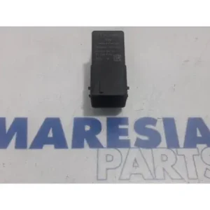 Relais gloeisysteem (voorverwarmen) PEUGEOT PARTNER Box Body/MPV Nieuwe Collectie