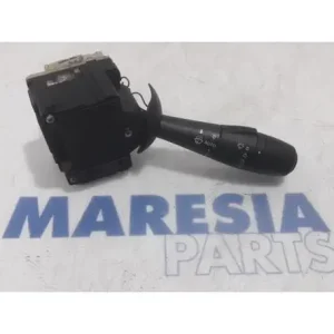 Schakelaar voor Ruitenwisser RENAULT TRAFIC III Van (FG_) Gratis Retour