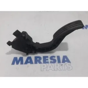 Sensor gaspedaalpositie RENAULT TRAFIC III Van (FG_) Superprijs