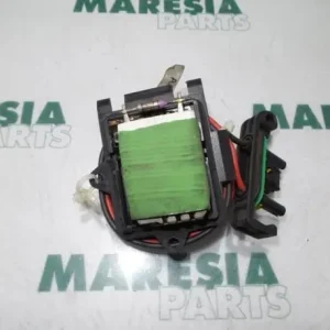 Weekendaanbieding Weerstand interieurventilatie RENAULT Trafic II Kasten (FL)