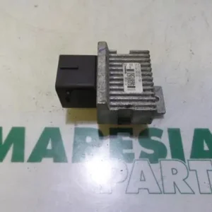 Relais gloeisysteem (voorverwarmen) PEUGEOT PARTNER Box Body/MPV Favoriet