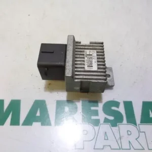 Relais gloeisysteem (voorverwarmen) PEUGEOT EXPERT Van (VF3A_, VF3U_, VF3X_) Bestseller