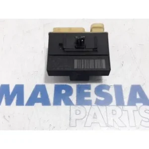 Relais gloeisysteem (voorverwarmen) CITROËN BERLINGO Box Body/MPV (B9), CITROËN BERLINGO Platform/Chassis (B9) Nieuw