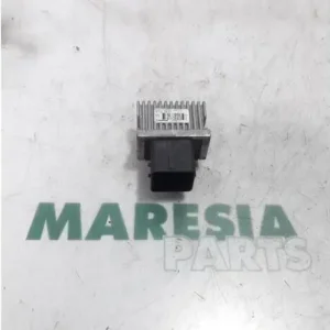 Op = Op Relais gloeisysteem (voorverwarmen) CITROËN Jumpy Kasten (--)