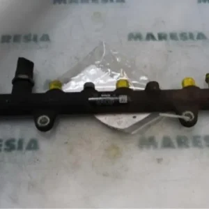 Verstuiverhouder RENAULT Trafic II Kasten (FL) Exclusief