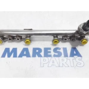 Verstuiverhouder RENAULT KANGOO / GRAND KANGOO (KW0/1_) Hoge Kwaliteit