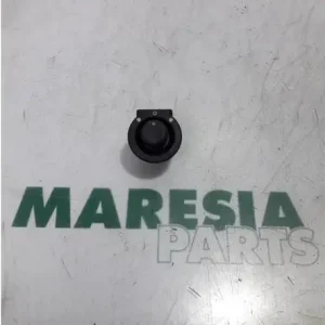 Spiegelverstelling Schakelaar OPEL Movano B Bus (--), OPEL Movano B Kasten (--), OPEL Movano B Pritsche/Fahrgestell (--) Handgemaakt