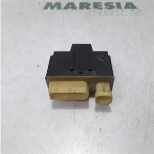 Ruitenwisserregelinterval Relais PEUGEOT PARTNER Box Body/MPV Nu Kopen