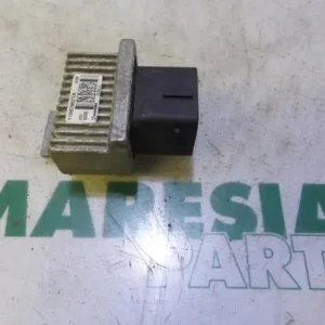 Ruitenwisserregelinterval Relais RENAULT Master III Kasten (FV) Koop Online