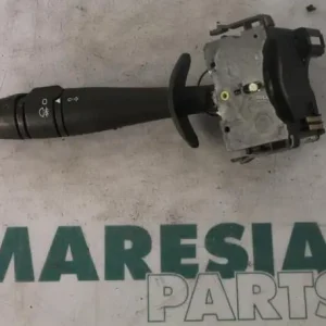 Knipperlampschakelaar RENAULT Trafic II Kasten (FL) Wereldwijde Verzending