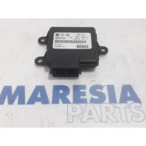 Regeleenheid park distance control FIAT FIORINO Box Body/MPV (225_), FIAT QUBO (225_) Premium