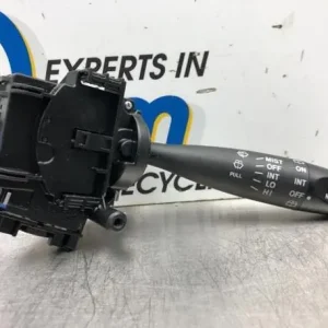 Op = Op Schakelaar voor Ruitenwisser DAIHATSU SIRION (M3_), SUBARU JUSTY IV