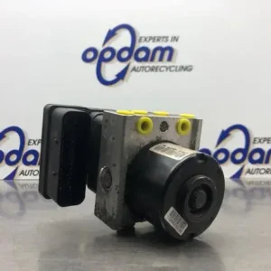 Populair ABS Hydraulisch aggregaat TOYOTA YARIS (_P9_)