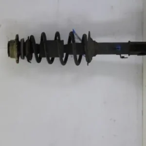 Wereldwijde Verzending Veerpoot DAIHATSU YRV (M2)