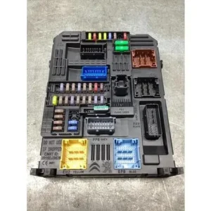 Zekeringkast CITROËN C4 CACTUS Express Levering