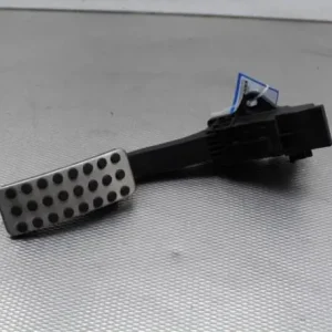 Bestseller Sensor gaspedaalpositie MERCEDES-BENZ A-CLASS (W176)