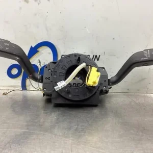 Stuurkolomschakelaar SKODA FABIA II Combi (545), SKODA ROOMSTER (5J7), SKODA ROOMSTER Praktik (5J) Speciale Aanbieding