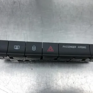 Must-Have Schakelaar voor Alarmlicht SKODA FABIA III Estate (NJ5)