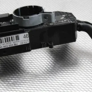 Stuurkolomschakelaar SKODA FABIA II (542), SKODA FABIA I (6Y2) Op = Op