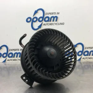 Elektrische motor interieurventilatie AUDI A4 Avant (8E5, B6), AUDI A4 Avant (8ED, B7), AUDI A4 (8E2, B6), AUDI A4 (8EC, B7) Koopje