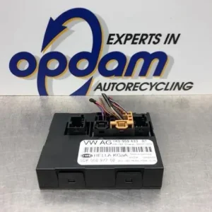 Regeleenheid deuraantrekhulp VW EOS (1F7, 1F8), VW GOLF V (1K1), VW GOLF VI (5K1), VW GOLF PLUS (5M1, 521) Populair