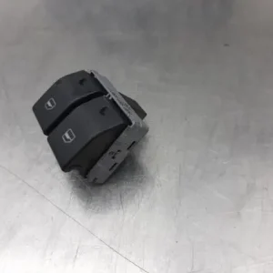 Betaalbaar Schakelaar voor Elektrische Ramen VW POLO (9N_), VW POLO Saloon (9A4, 9A2, 9N2, 9A6), SEAT IBIZA III (6L1), SEAT CORDOBA (6L2)